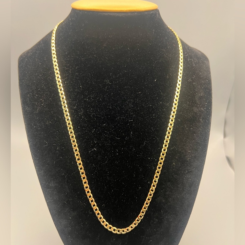 18k gold plated Cuban link chain